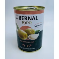 Оливки фаршировані часником Bernal 292 г