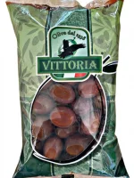 Маслини з кісточкою Vittoria 850 г