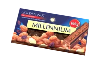 Шоколад молочний з цілим мигдалем та родзинками Millennium Gold 100 г